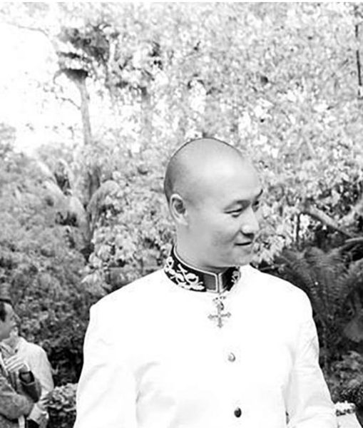 Linjie C.